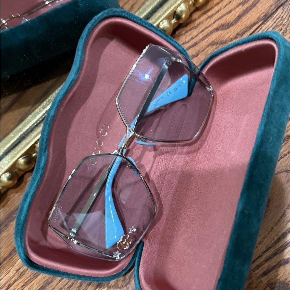 Gucci frames very hard to find in perfect
